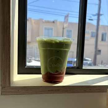 Jandii - Raspberry Matcha latte - Coffee & Tea Near Me - San Francisco, California Jandii - Raspberry Matcha latte - Coffee & Tea Near Me - San Francisco, California
