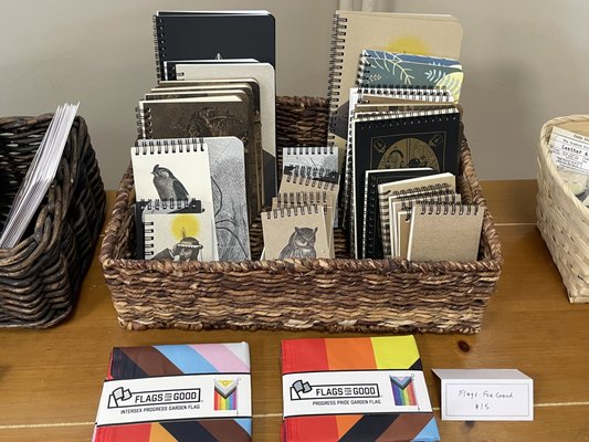 TINY RACCOON BOOKS - 12 Photos - 277 Railroad Ave, Sayville, New York