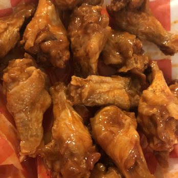 Happy Daze Bar and Grill - Their hot wings were delicious! - Bars Near Me - Griffin, Georgia Happy Daze Bar and Grill - Their hot wings were delicious! - Bars Near Me - Griffin, Georgia
