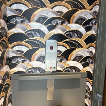 Wallpaper Hanger with HR - Elevator - Wallpapering Near Me