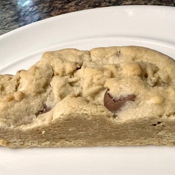 Crumbl - Brookhaven - Big and doughy, short on chocolate. - Bakeries Near Me - Atlanta, Georgia