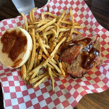 Neumeier's Rib Room - Inedible brisket sandwich - Barbeque Near Me - Fort Smith, Arkansas Neumeier's Rib Room - Inedible brisket sandwich - Barbeque Near Me - Fort Smith, Arkansas