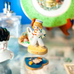 Sassy Lady Antiques & Cafe