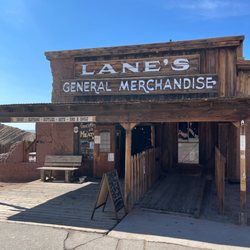 Lane's General Merchandise - Entrance