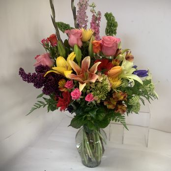 Hoogasian Flowers - Picture Perfect! - Florists Near Me - San Francisco, California Hoogasian Flowers - Picture Perfect! - Florists Near Me - San Francisco, California