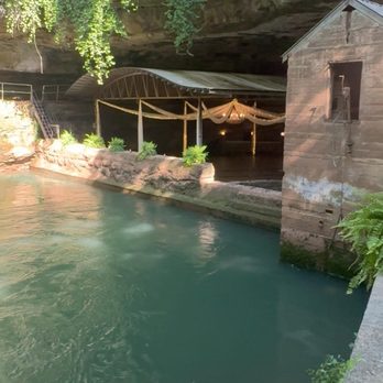 Lost River Cave - Rees's Roots - Lost River Cave Bowling Green Kentucky - Boat Tours Near Me - Bowling Green, Kentucky Lost River Cave - Rees's Roots - Lost River Cave Bowling Green Kentucky - Boat Tours Near Me - Bowling Green, Kentucky