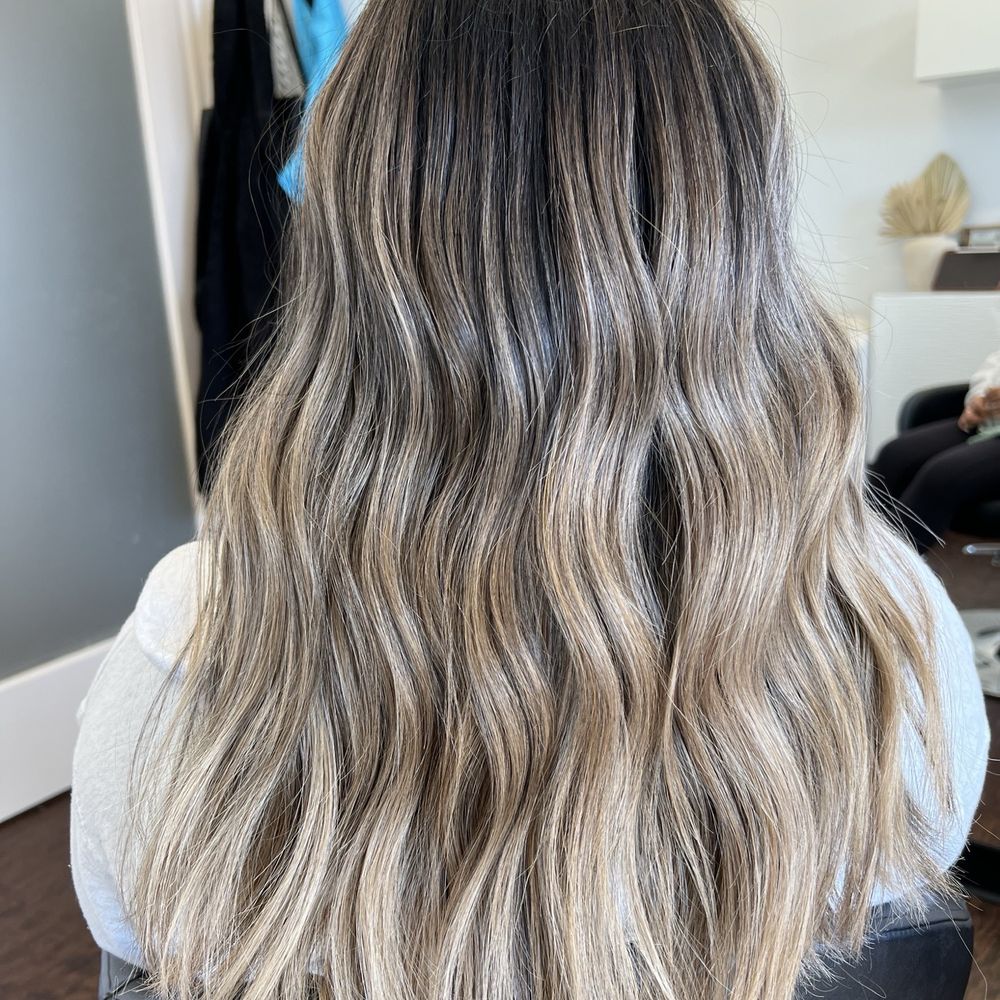 Hair by Kiara - Blow Dry/Out Services Near Me - Wailuku, Hawaii Hair by Kiara - Blow Dry/Out Services Near Me - Wailuku, Hawaii
