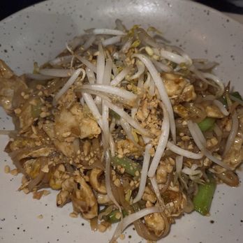 Kenzo Thai Sushi - Pad thai - Sushi Bars Near Me - Royal Palm Beach, Florida