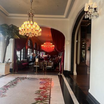 Grand Galvez - Beautiful lobby - Hotels Near Me - Galveston, Texas Grand Galvez - Beautiful lobby - Hotels Near Me - Galveston, Texas