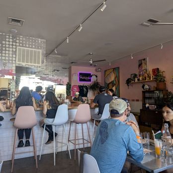 Huarachis Taqueria - Cocktail Bars Near Me - Phoenix, Arizona