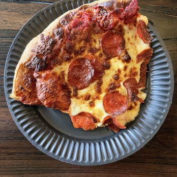Gold Dust Pizza Express - Pizza Near Me - Manteca, California
