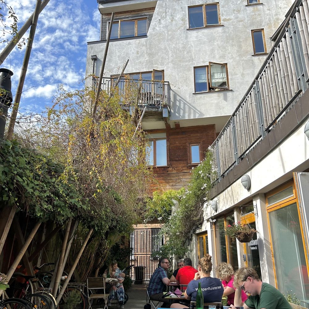 The Cake Café - outside seating - Cafes Near Me - Dublin, D The Cake Café - outside seating - Cafes Near Me - Dublin, D