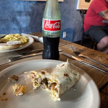 V6 Coffee Bar - Coffee & Tea Near Me - Marathon, Texas V6 Coffee Bar - Coffee & Tea Near Me - Marathon, Texas