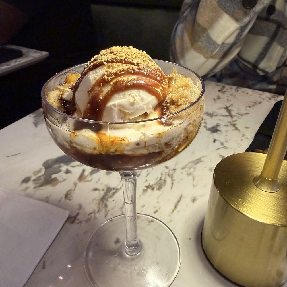 Pandora On The Square - White Chocolate Pudding - Southern Near Me - McDonough, Georgia