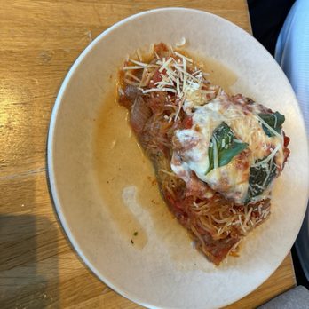 True Food Kitchen - Chicken parm on spaghetti's squash - New American Near Me - Houston, Texas True Food Kitchen - Chicken parm on spaghetti's squash - New American Near Me - Houston, Texas