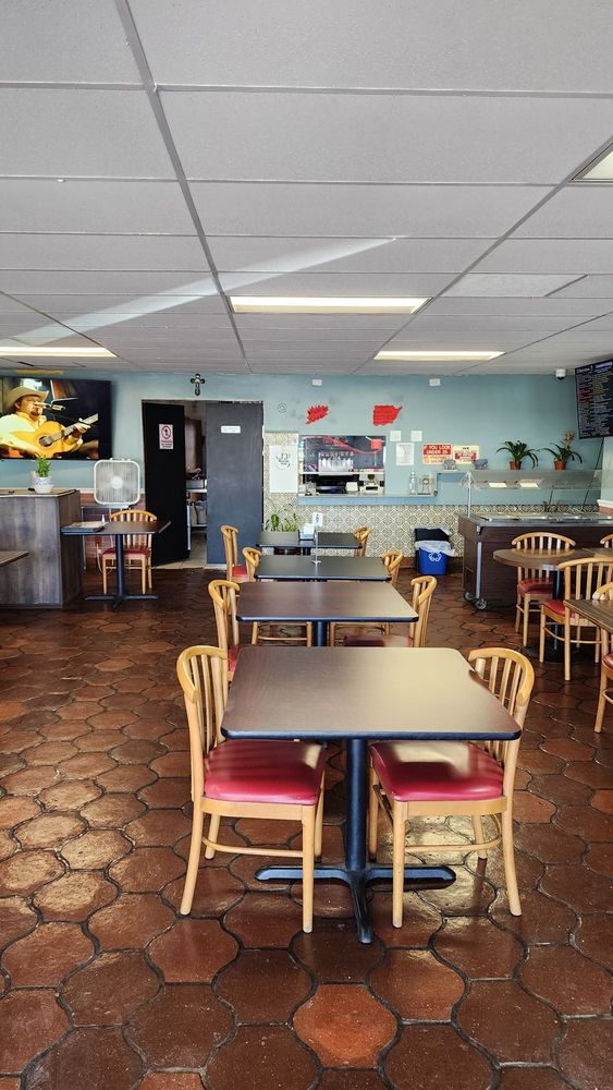 J & J Mexican Food