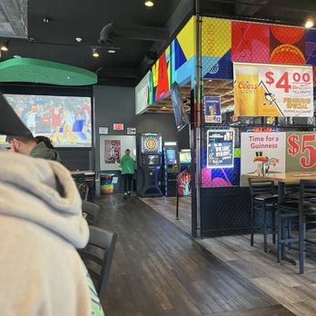 Rival - arcade/bar area - Burgers Near Me - Pittsburgh, Pennsylvania