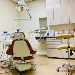 Armond Sarkisian, DDS, DICOI - Esthetix Dental Group - Welcome to our Super Modern Office
