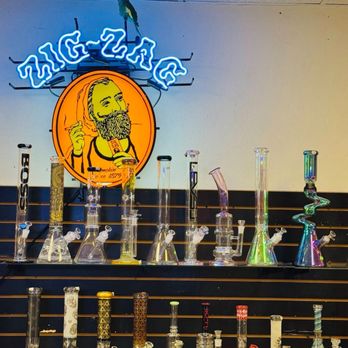 Smoke & vape - Tobacco Shops Near Me - Redding, California Smoke & vape - Tobacco Shops Near Me - Redding, California