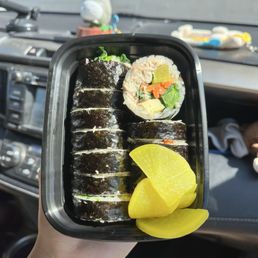 Tuna kimbap Tuna kimbap