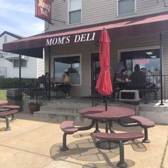Mom's Deli - Outside view - Delis Near Me - St Louis, Missouri Mom's Deli - Outside view - Delis Near Me - St Louis, Missouri