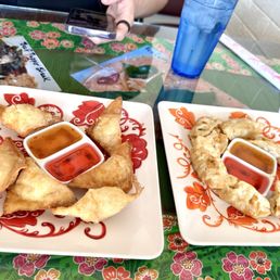 Crab Rangoons