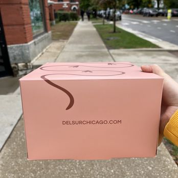 Del Sur Bakery & Cafe - Filipino Near Me - Chicago, Illinois