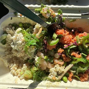 Poke House - Austin - Large Half & Half Bowl - Poke Near Me - Austin, Texas Poke House - Austin - Large Half & Half Bowl - Poke Near Me - Austin, Texas