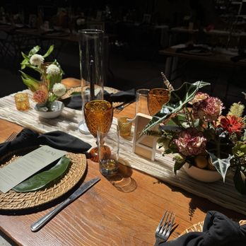 Shindig Chic - Florists Near Me