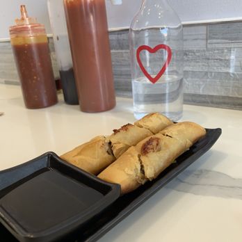 Vietnoms - Spring rolls (cha gio) - Vietnamese Near Me - Toronto, Ontario
