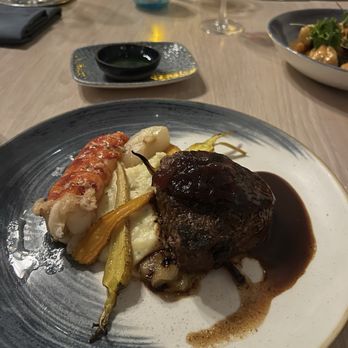 Narcoossee's - Surf & Turf* - New American Near Me - Lake Buena Vista, Florida Narcoossee's - Surf & Turf* - New American Near Me - Lake Buena Vista, Florida