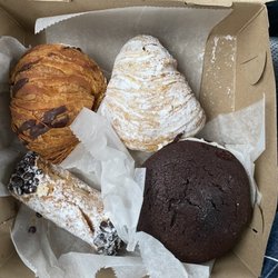 Geddes Bakery - Assorted pastries.