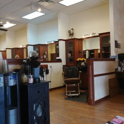 Roosters Men's Grooming Center - Inside