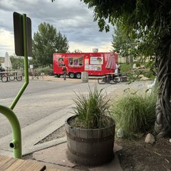 Chef Safari's African Fusion - African fusion food truck.