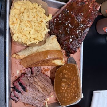 The Butt Hutt Smokehouse - Barbeque Near Me - Jacksonville, Florida The Butt Hutt Smokehouse - Barbeque Near Me - Jacksonville, Florida