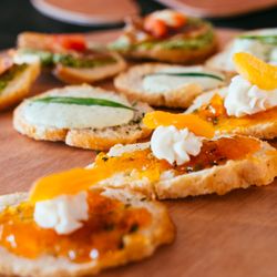 oh! - Crostini Platter