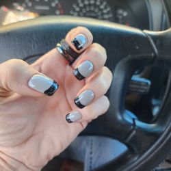 Daisy Nail