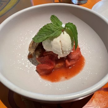 Cactus Restaurants - Alki Beach - Strawberry Rhubarb Shortcake - Tex-Mex Near Me - Seattle, Washington Cactus Restaurants - Alki Beach - Strawberry Rhubarb Shortcake - Tex-Mex Near Me - Seattle, Washington