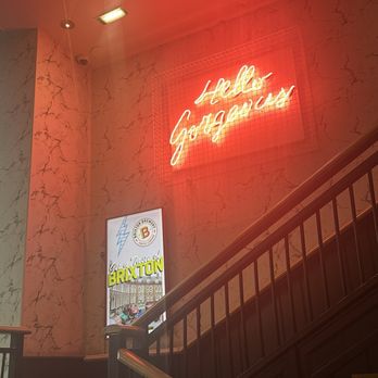 Slug and Lettuce - Pubs Near Me - Manchester, XGM Slug and Lettuce - Pubs Near Me - Manchester, XGM