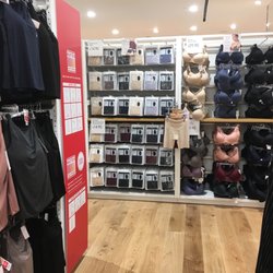 Uniqlo
