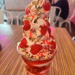 Swirls Soft Serve - Cherrybomb