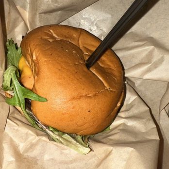 Burning Buns - Single burger - Food Trucks Near Me