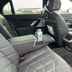 Black Car Everywhere - Chauffeur Service Chicago