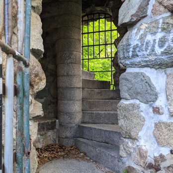 Norumbega Tower - Entrance to Norumbega Tower - Landmarks & Historical Buildings Near Me - Weston, Massachusetts
