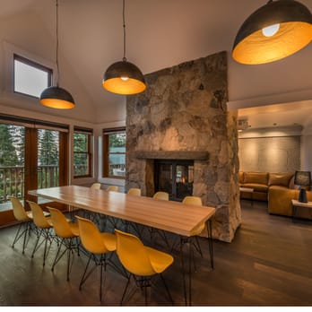 Cedar Crest Cottages - Eagle Cottage - Dining Area - Vacation Rentals Near Me - Homewood, California Cedar Crest Cottages - Eagle Cottage - Dining Area - Vacation Rentals Near Me - Homewood, California