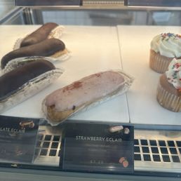 Strawberry Eclair