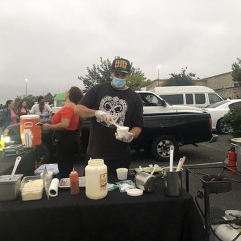 Elote Locos - Elotes in a cup! - Street Vendors Near Me