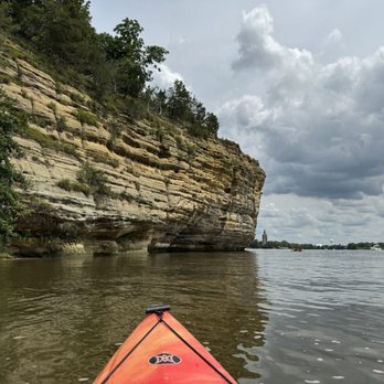 Kayak Starved Rock - Rafting/Kayaking Near Me - Ottawa, Illinois Kayak Starved Rock - Rafting/Kayaking Near Me - Ottawa, Illinois