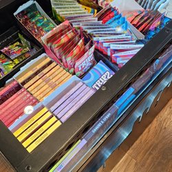 Xhale Vapor N Smoke - Edibles Case