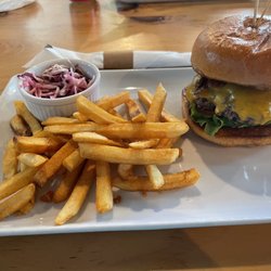 Jane's Seven Burgers - Classic burger